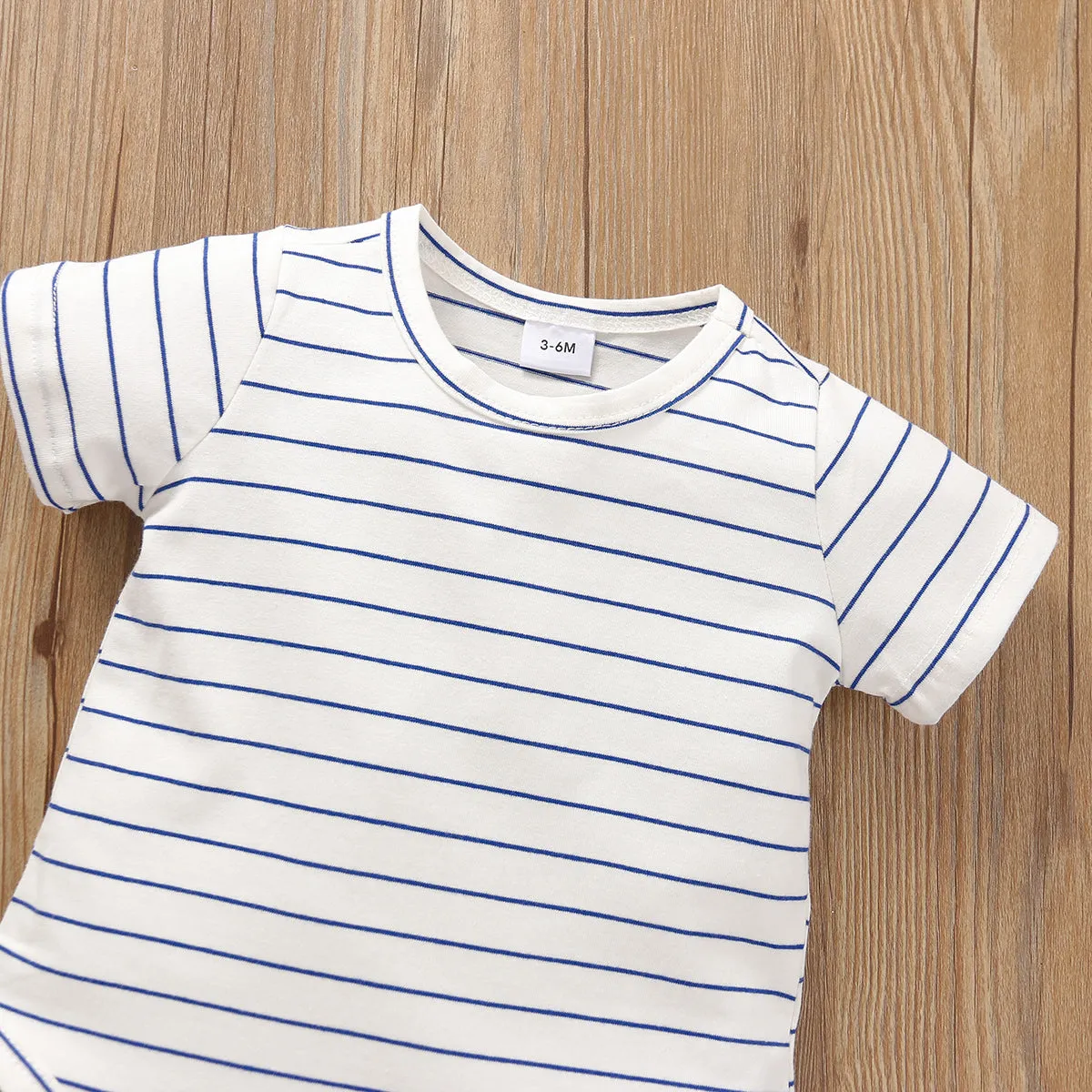 2pcs Stripe Print Pocket Decor Short-sleeve Baby Set