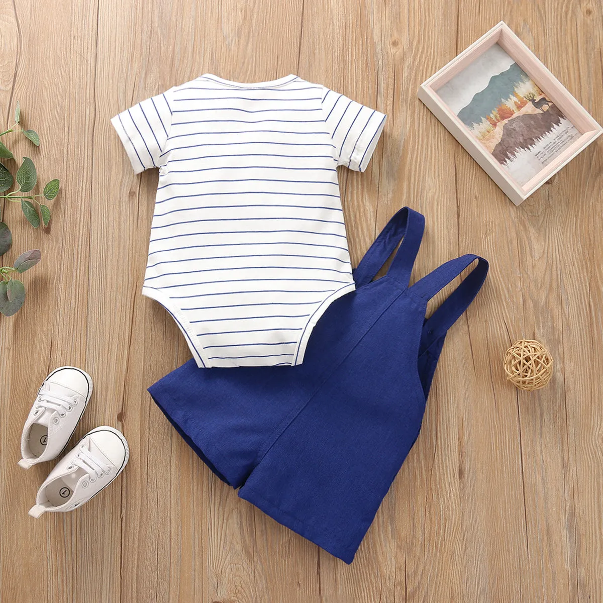 2pcs Stripe Print Pocket Decor Short-sleeve Baby Set