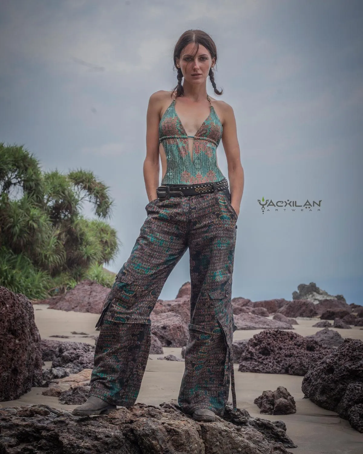 Baggy Pants Woman -  Checkers ATLANTHEON