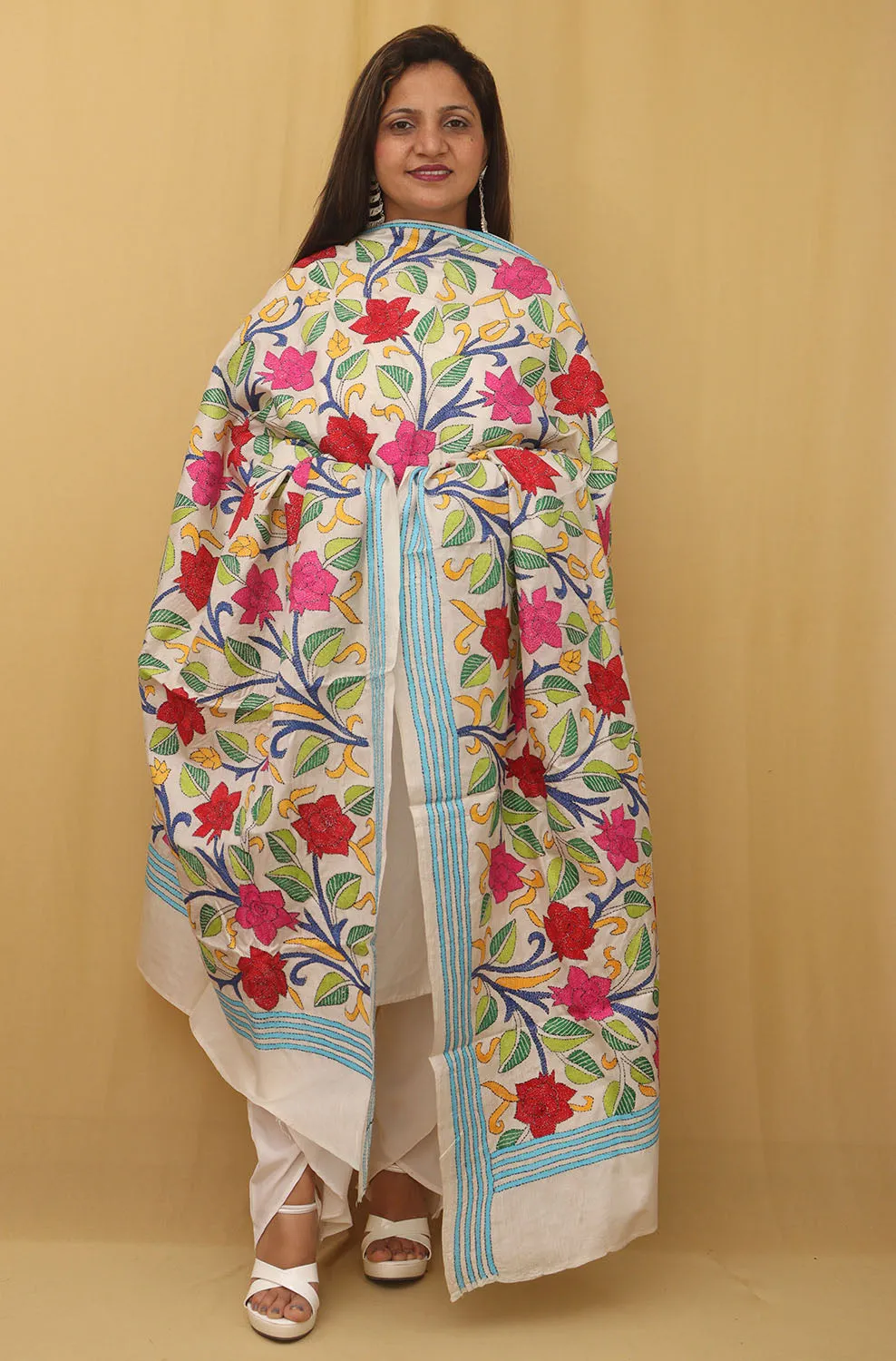 Exquisite Off White Kantha Silk Dupatta with Hand Embroidery