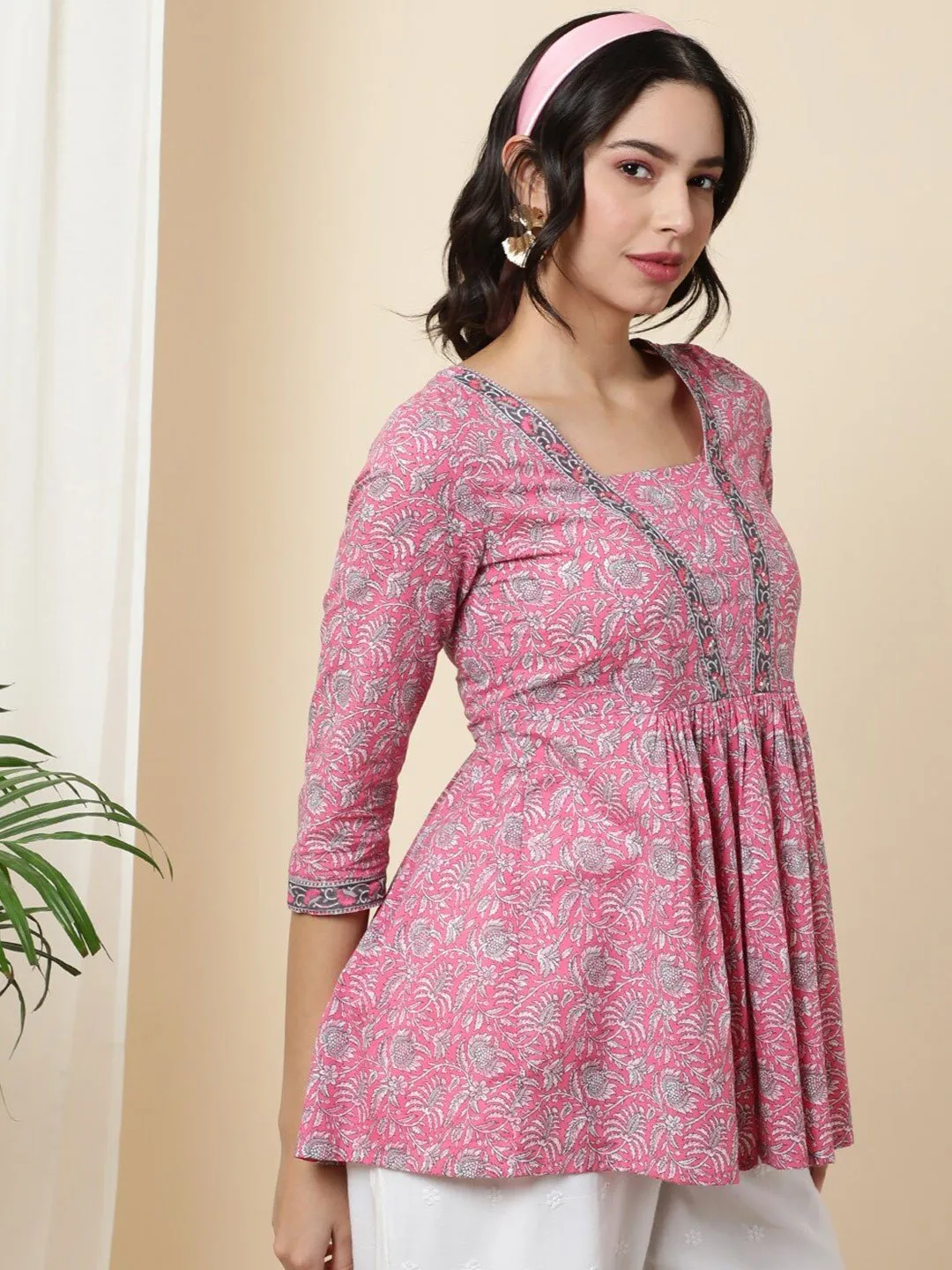 Floral Printed Square Neck Pleated Pure Cotton A-Line Short Kurti