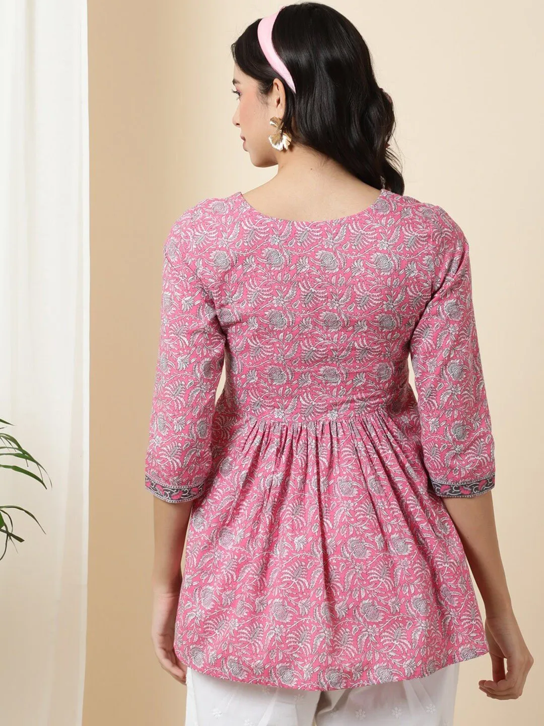 Floral Printed Square Neck Pleated Pure Cotton A-Line Short Kurti