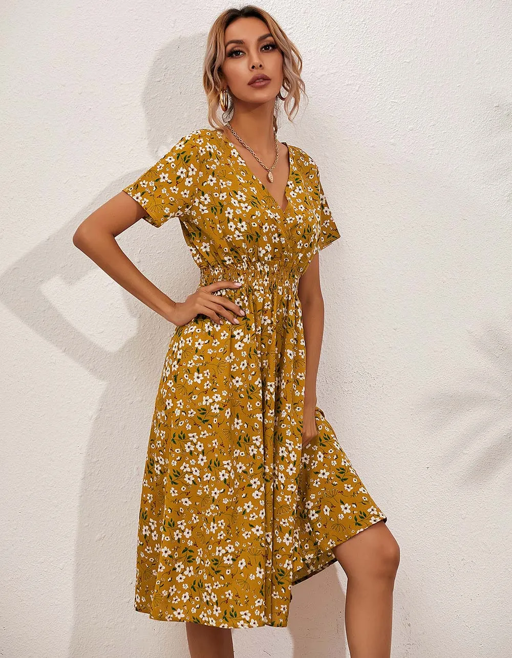 V Neck Disty Floral Printed Short Sleeve Midi A-Line Dresses